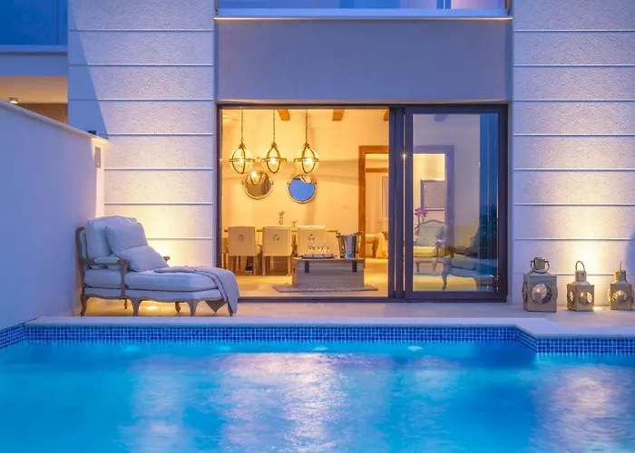 Luxury Prova1 * Малинска