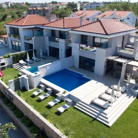 Villa Luxury Prova1